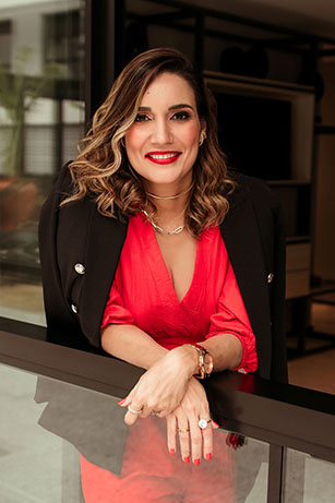 Karina-Tinoco-Advogada - Consultoria Estratégica em Direito de Família com Abordagem Sistêmica - sobre